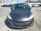 2015 Mazda 5 Sport იყიდება Sun Valley-ში, CA - Rear End