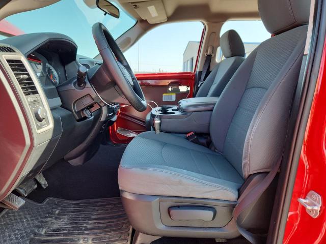  RAM 1500 2015 Czerwony