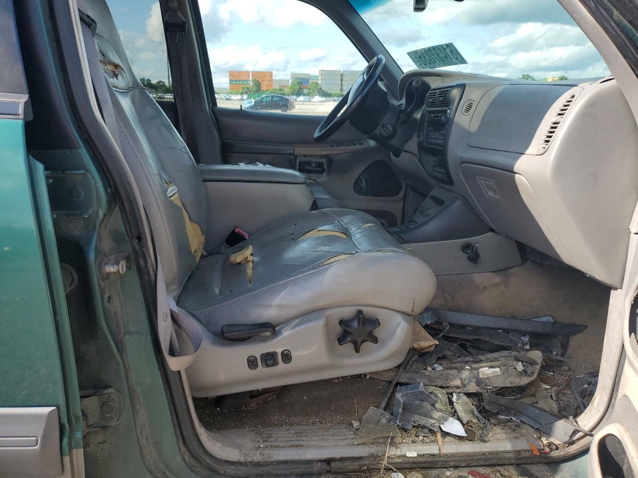 2000 Mercury Mountaineer VIN: 4M2ZU86P1YUJ22489 Lot: 61437035