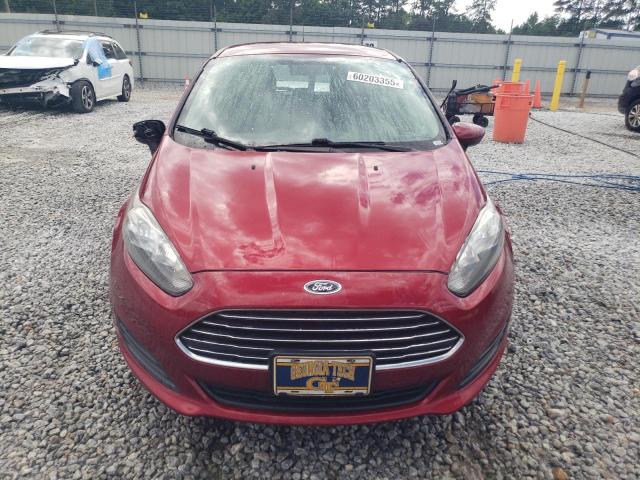  FORD FIESTA 2016 Красный