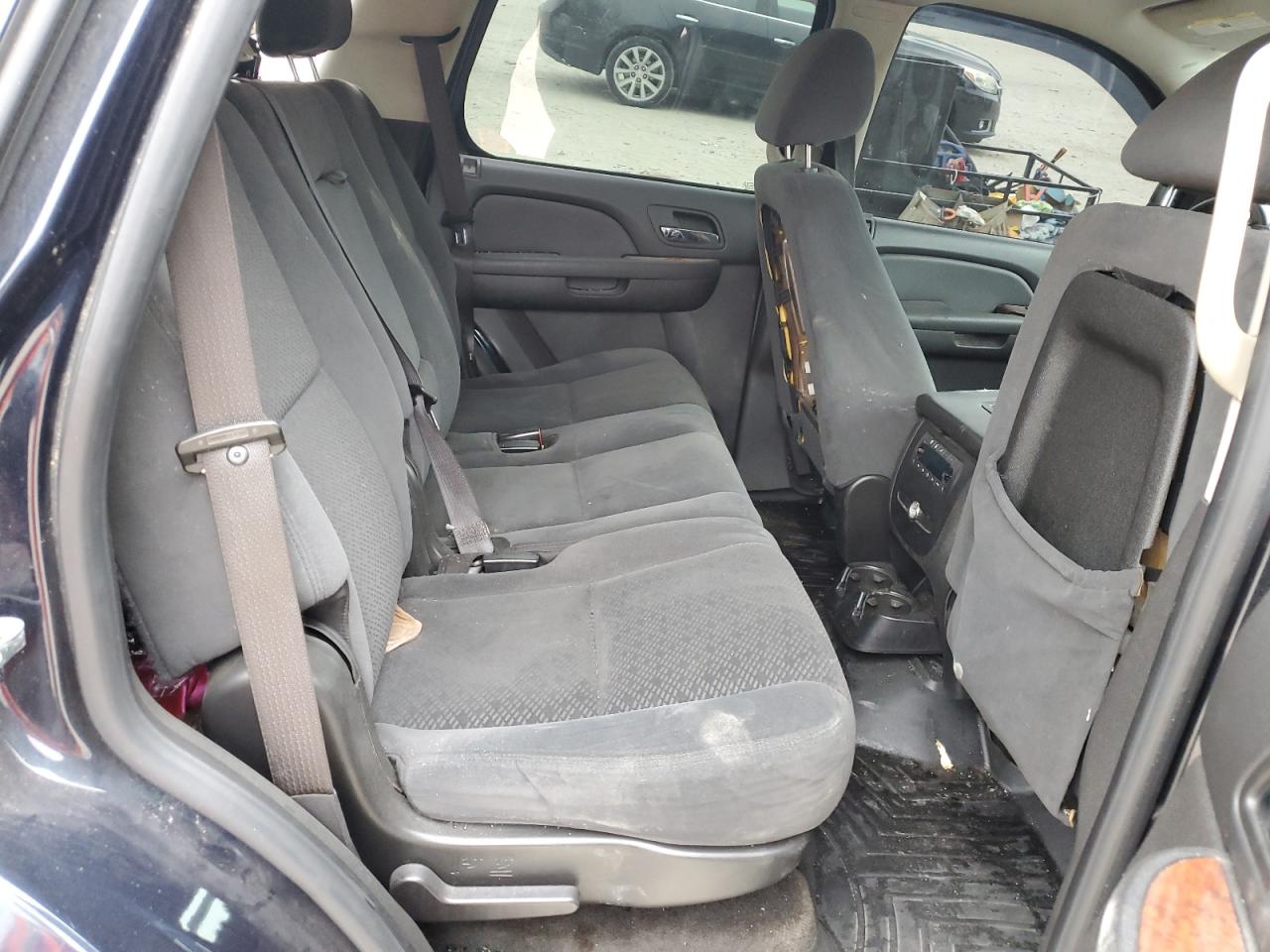 2008 Chevrolet Tahoe K1500 VIN: 1GNFK13028J207279 Lot: 62740385