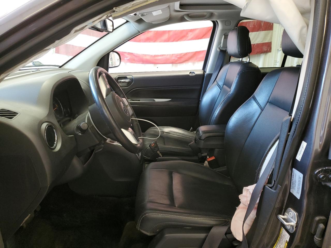 2016 Jeep Compass Latitude VIN: 1C4NJDEBXGD769029 Lot: 62302335