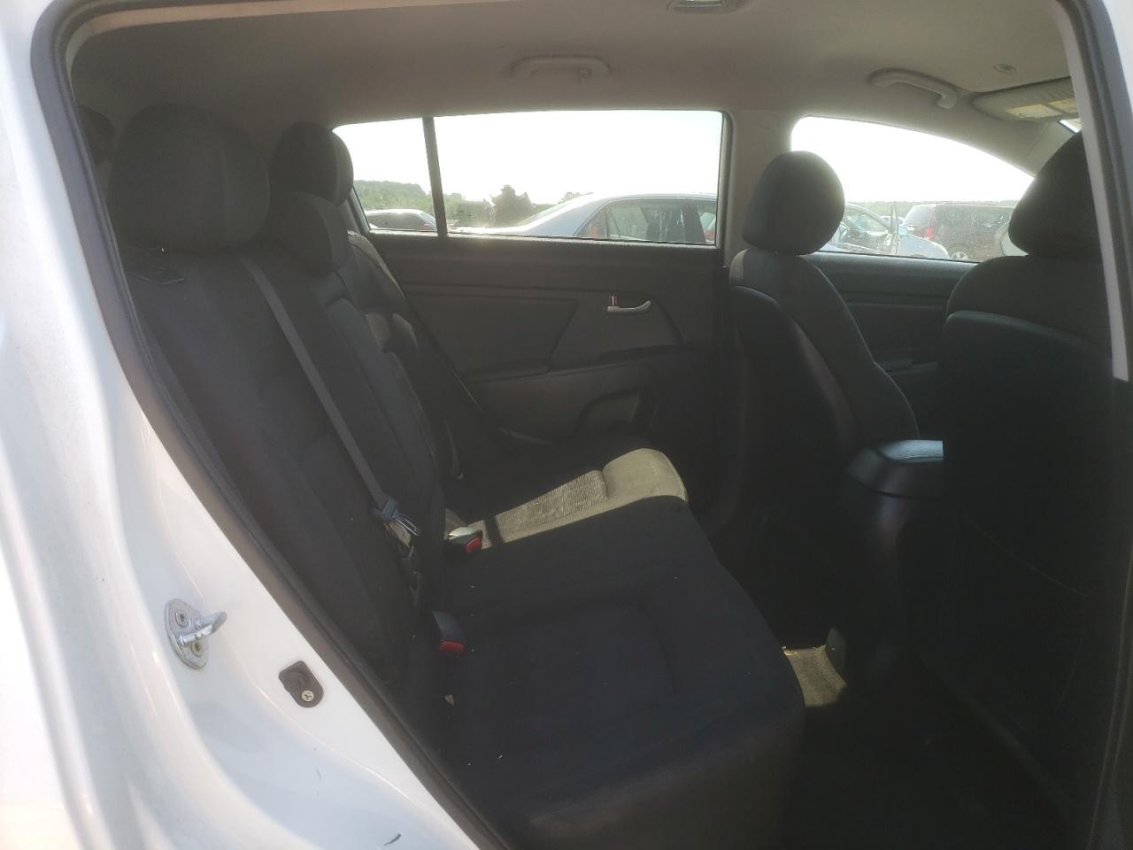 2012 Kia Sportage Base VIN: KNDPB3A24C7177995 Lot: 61739945