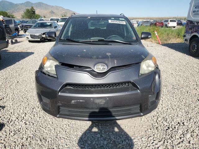 Hatchbacks TOYOTA SCION 2014 Szary
