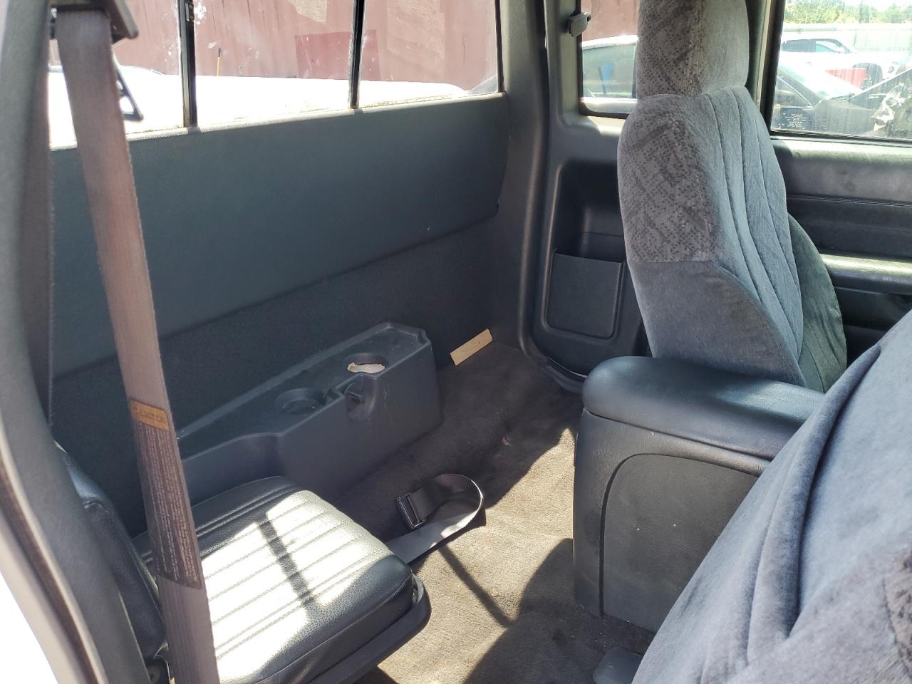 1999 GMC Sonoma VIN: 1GTCS19XXX8536026 Lot: 60810065