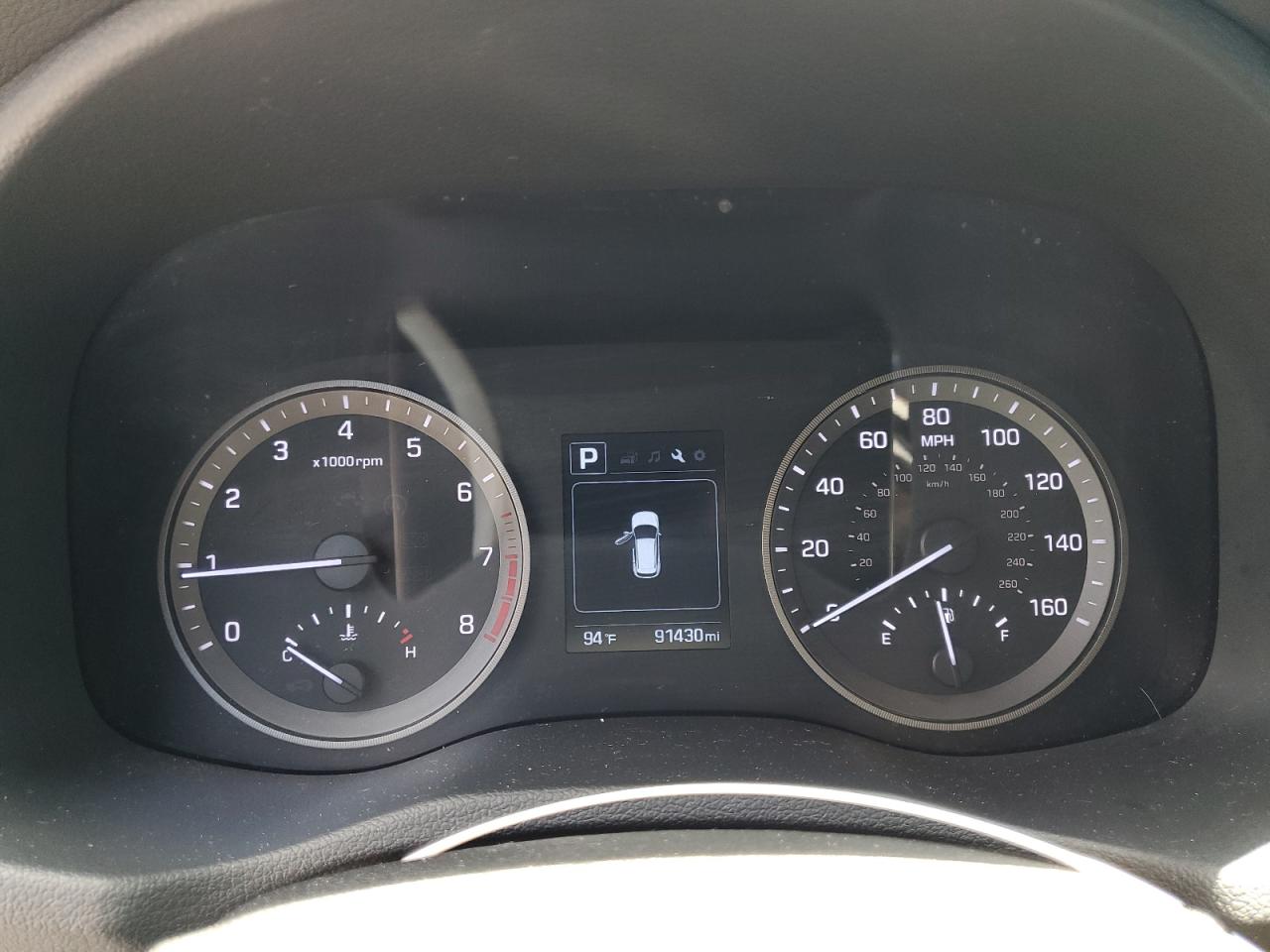 HYUNDAI TUCSON 2018 VIN KM8J23A45JU765583 фото 9