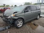 2013 Toyota Sienna Le for Sale in Chicago Heights, IL - Front End