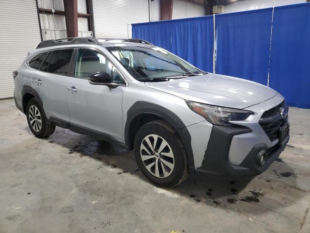  SUBARU OUTBACK 2023 Srebrny