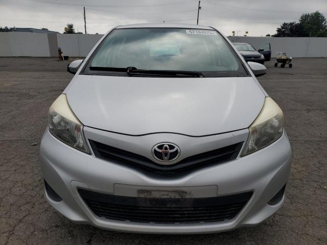  TOYOTA YARIS 2012 Srebrny