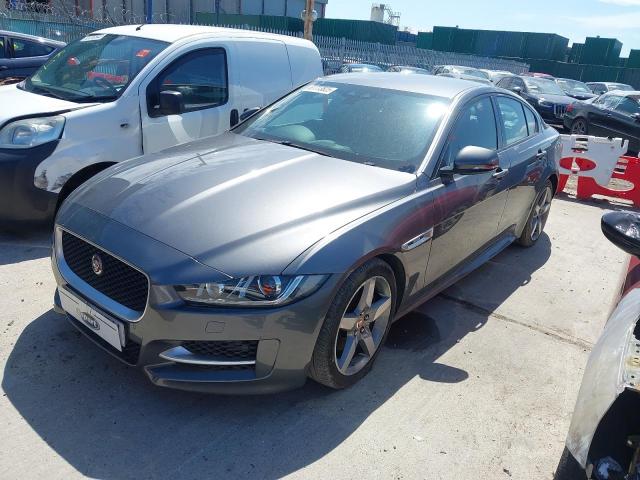 JAGUAR XE R-SPORT 2016