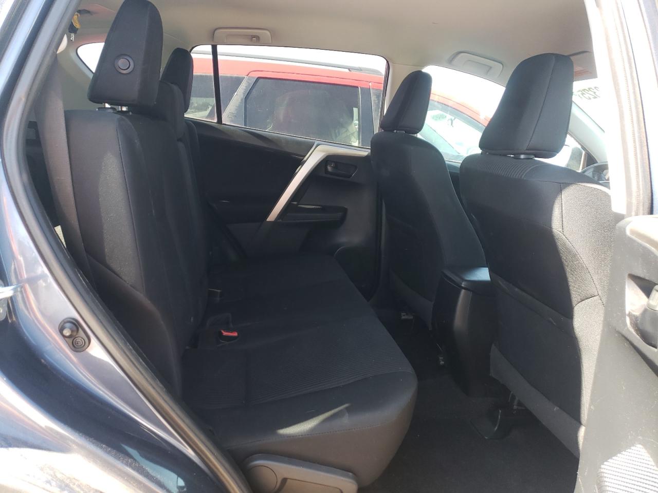 2T3ZFREV7EW121853 2014 Toyota Rav4 Le