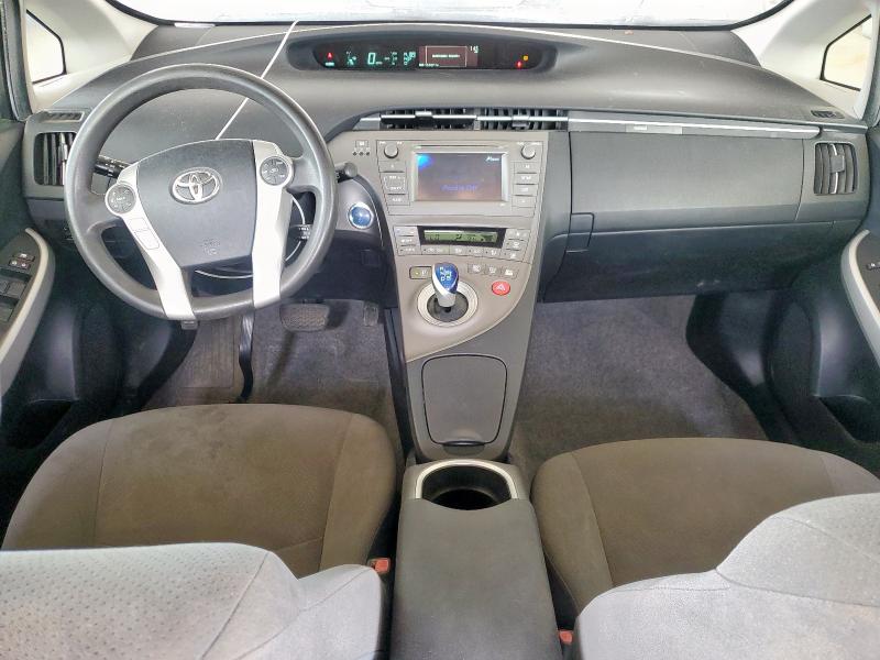 Hatchbacks TOYOTA PRIUS 2015 White
