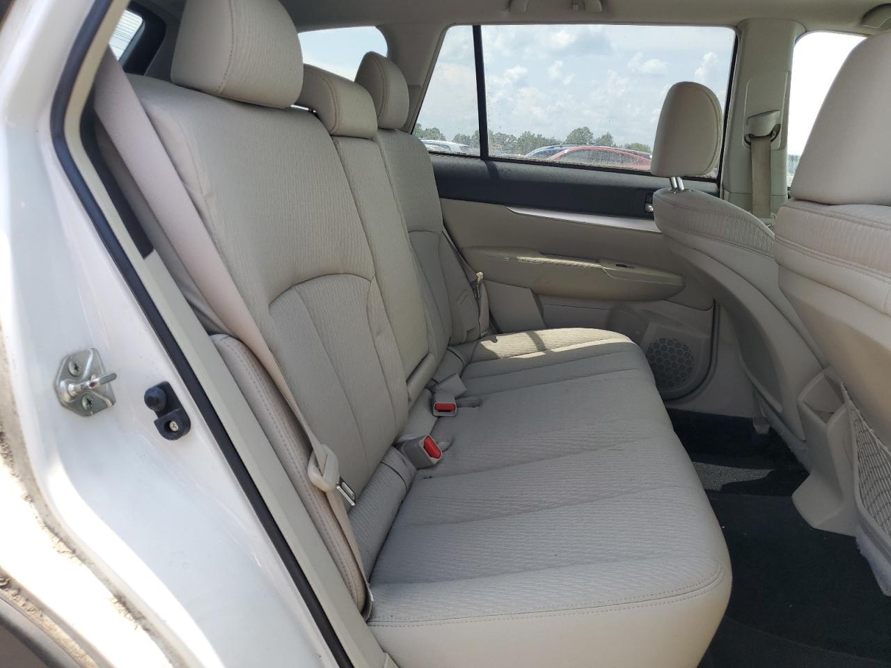 2011 Subaru Outback 2.5I Premium VIN: 4S4BRCGC8B3395235 Lot: 62560445