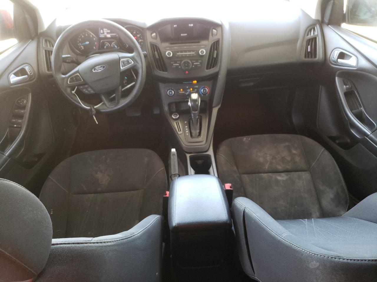 FORD FOCUS 2016 VIN 1FADP3K28GL320257 zdjęcie 8