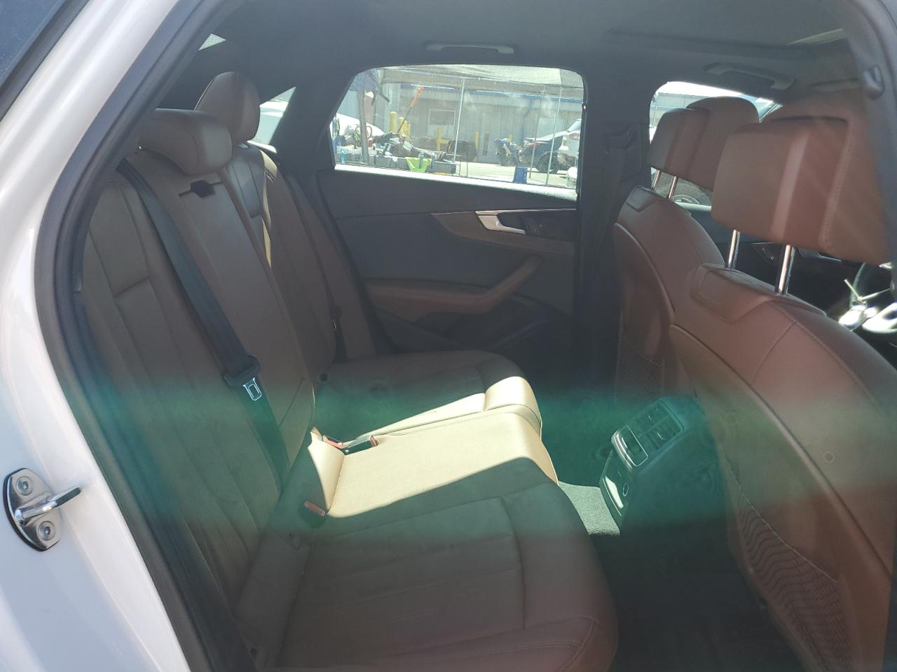 2020 Audi A4 Premium Plus VIN: WAUHMAF41LA043149 Lot: 60736925