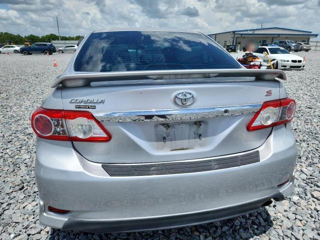  TOYOTA COROLLA 2013 Сріблястий