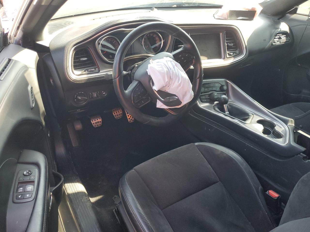 2021 Dodge Challenger - Image 8