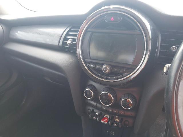 2016 MINI COOPER