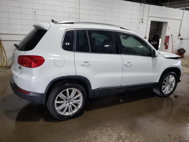  VOLKSWAGEN TIGUAN 2016 Biały