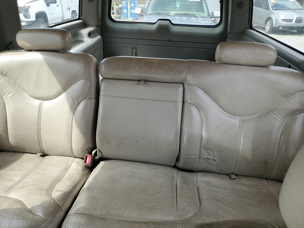 2002 GMC Yukon Xl K1500 VIN: 3GKFK16Z92G180260 Lot: 59848285