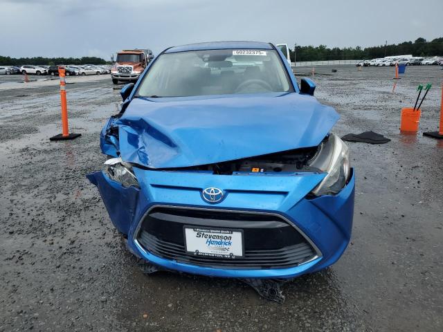  TOYOTA YARIS 2018 Granatowy