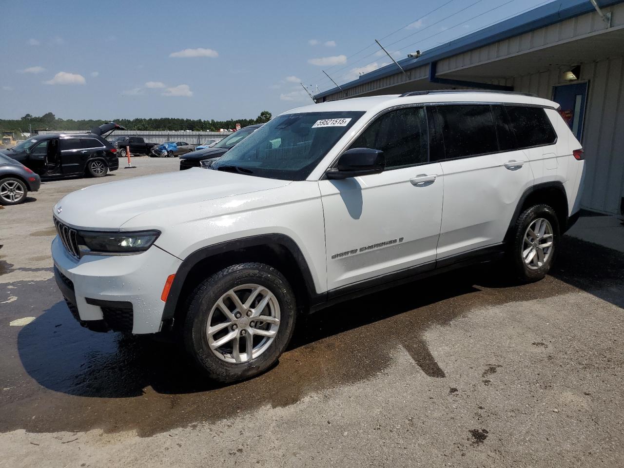 2021 Jeep Grand Cherokee L Laredo for Sale in Memphis, TN - Front End