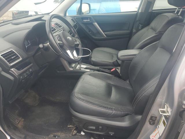  SUBARU FORESTER 2018 Srebrny