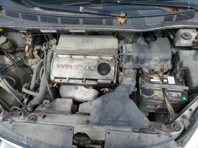 2004 TOYOTA SIENNA XLE  