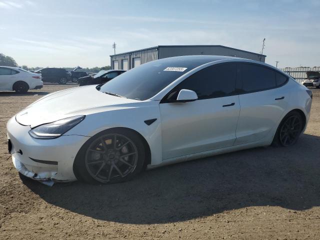  TESLA MODEL 3 2022 Белый