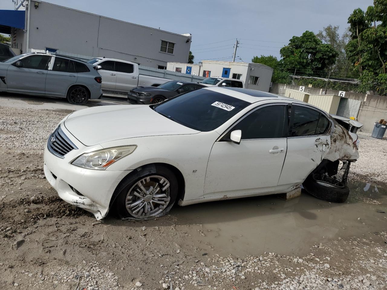 2015 Infiniti Q40  for Sale in Opa Locka, FL - Rear End