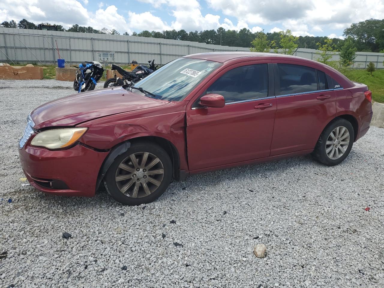 2013 Chrysler 200 Touring იყიდება Fairburn-ში, GA - Front End