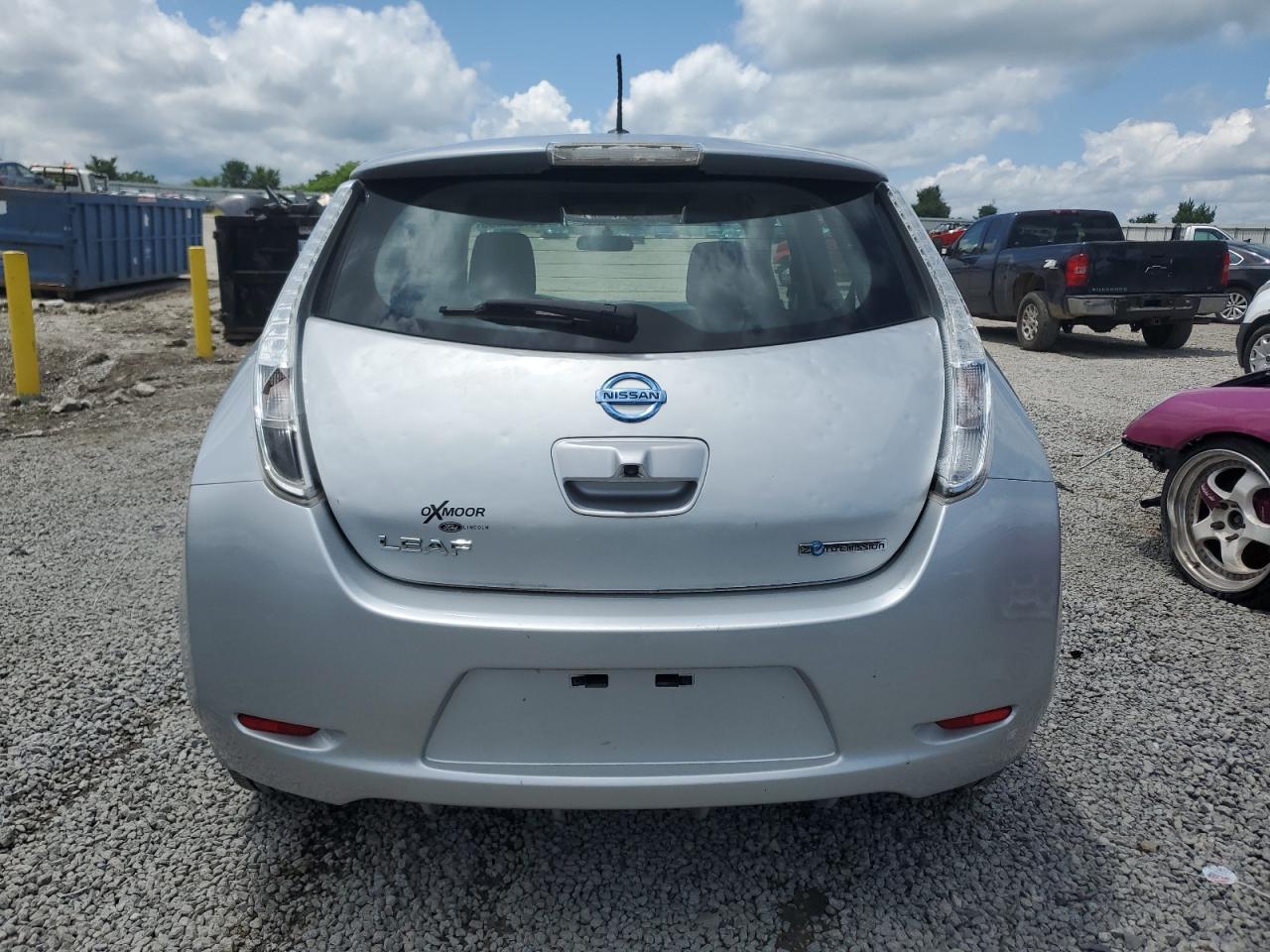 2015 Nissan Leaf S VIN: 1N4AZ0CP2FC334482 Lot: 61591665