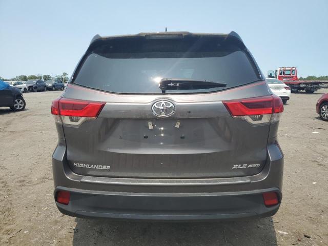  TOYOTA HIGHLANDER 2017 Szary