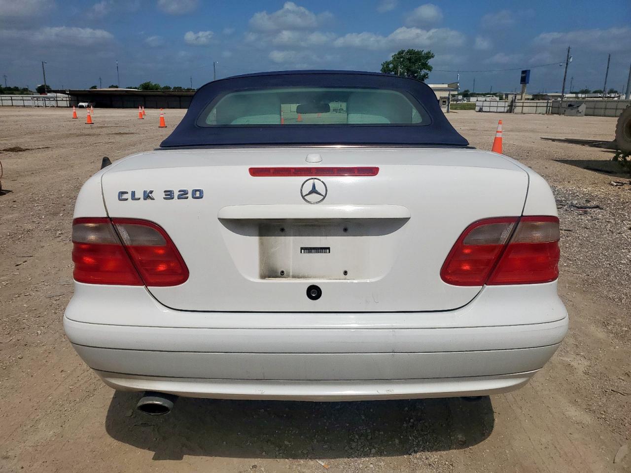 2003 Mercedes-Benz Clk 320 VIN: WDBLK65G13T136378 Lot: 61800755