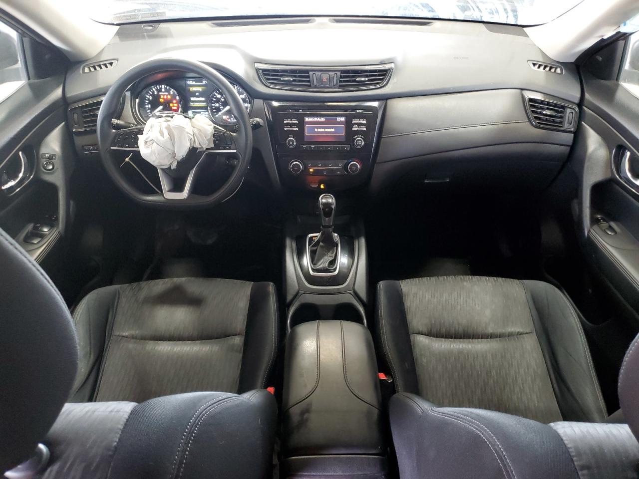 2017 Nissan Rogue S VIN: JN8AT2MT3HW152993 Lot: 61046435