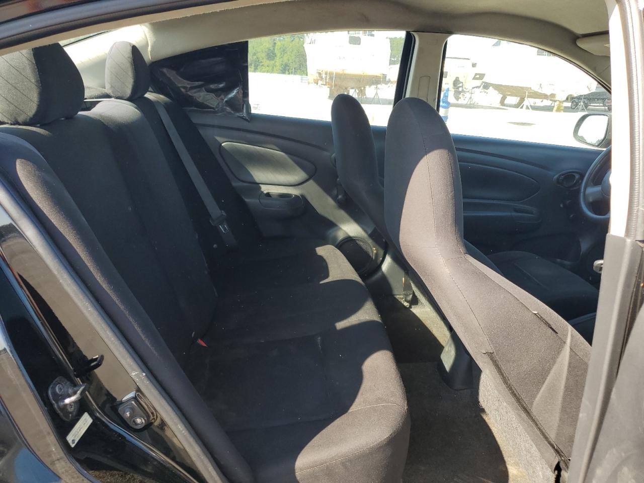 2014 Nissan Versa S VIN: 3N1CN7APXEL841971 Lot: 63048265