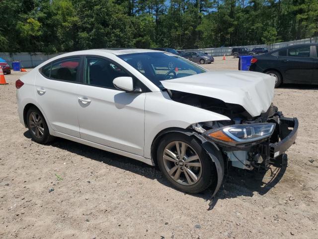  HYUNDAI ELANTRA 2017 White