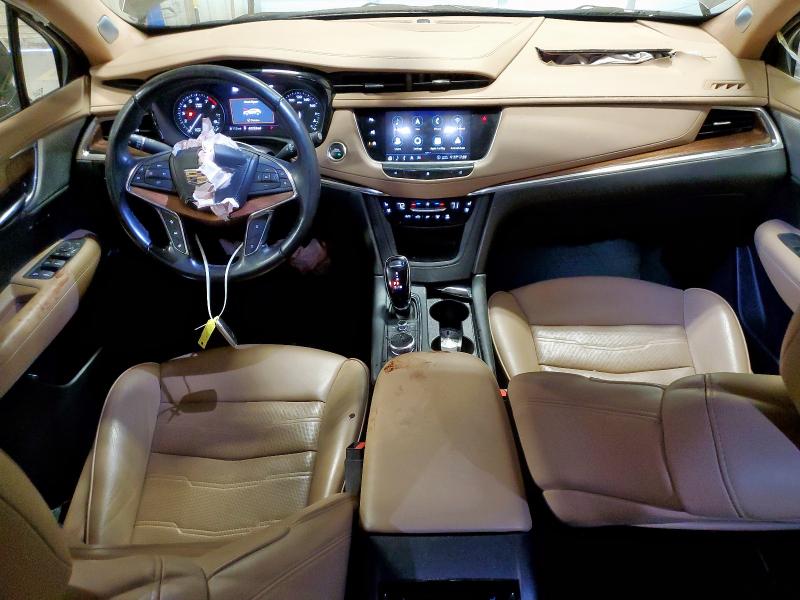  CADILLAC XT5 2020 Szary