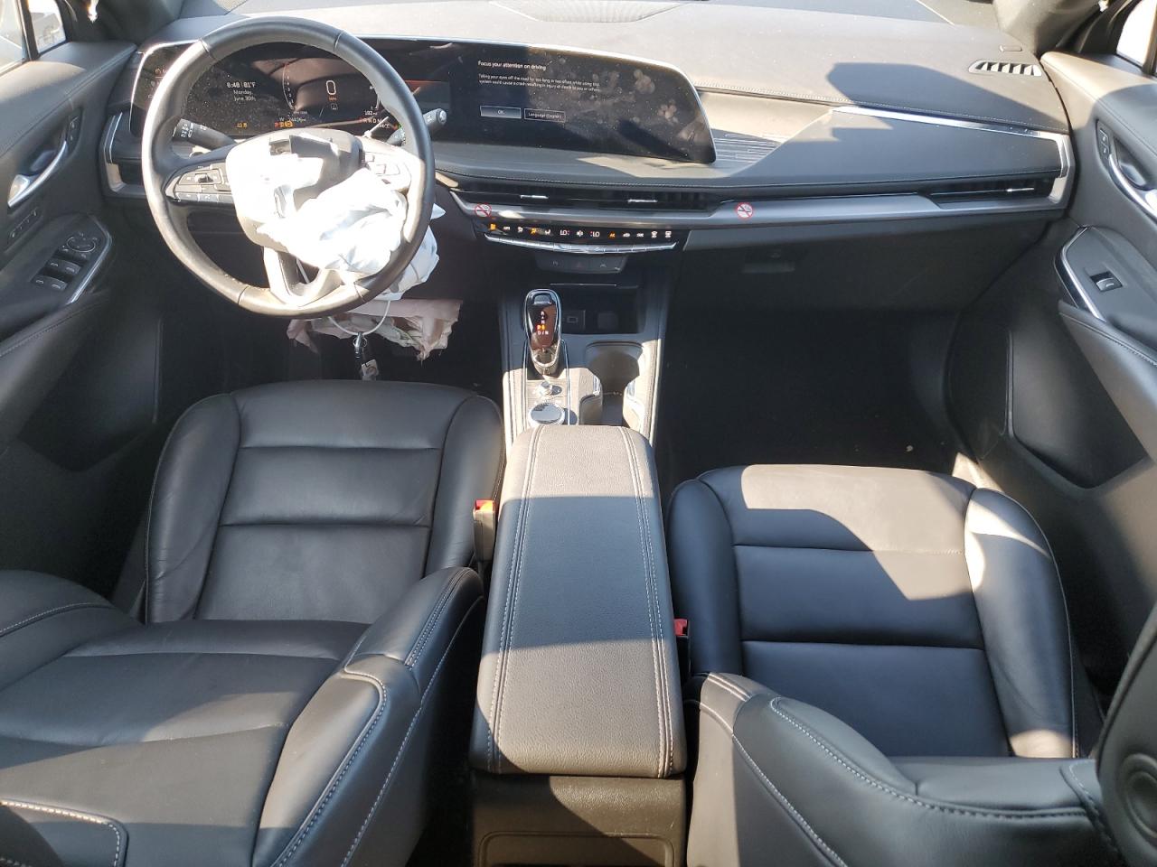 2024 Cadillac Xt4 Premium Luxury VIN: 1GYFZDR42RF184469 Lot: 62837405