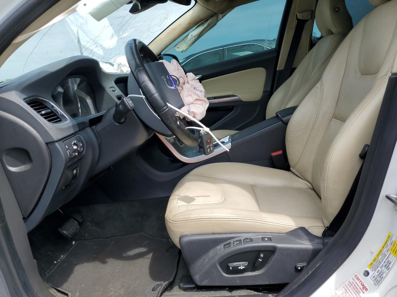 2018 Volvo S60 Premier VIN: LYV402HK6JB173321 Lot: 62164545