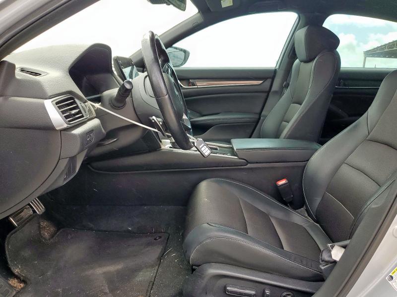  HONDA ACCORD 2018 Srebrny