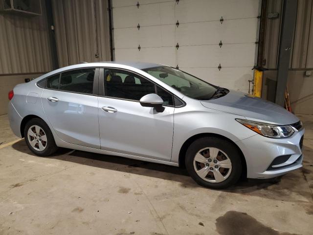  CHEVROLET CRUZE 2018 Srebrny