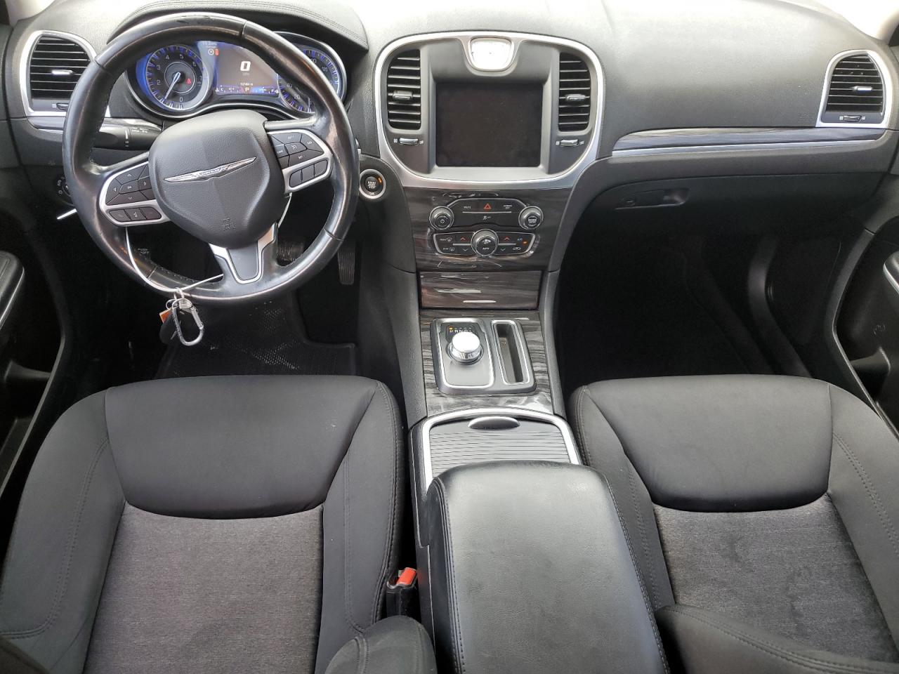 2019 Chrysler 300 Touring VIN: 2C3CCAAG6KH579617 Lot: 62824525