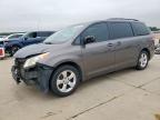 2013 Toyota Sienna Le for Sale in Grand Prairie, TX - Front End