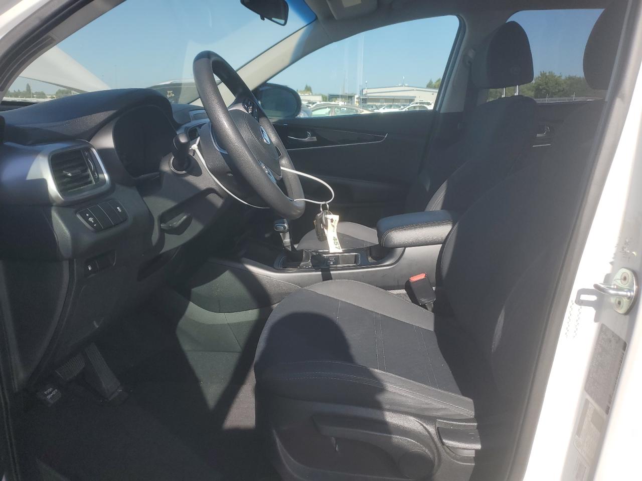 2020 Kia Sorento S VIN: 5XYPGDA57LG664015 Lot: 61011665