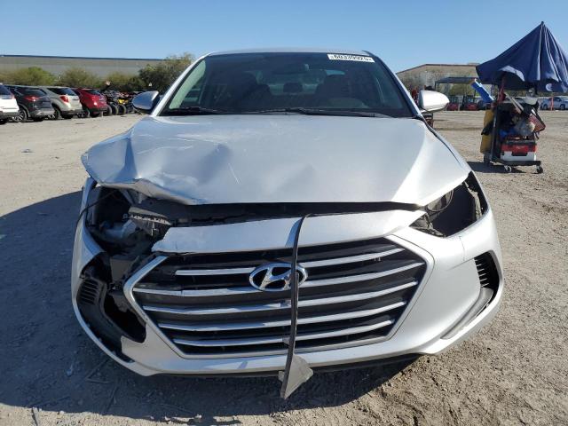  HYUNDAI ELANTRA 2018 Серебристый