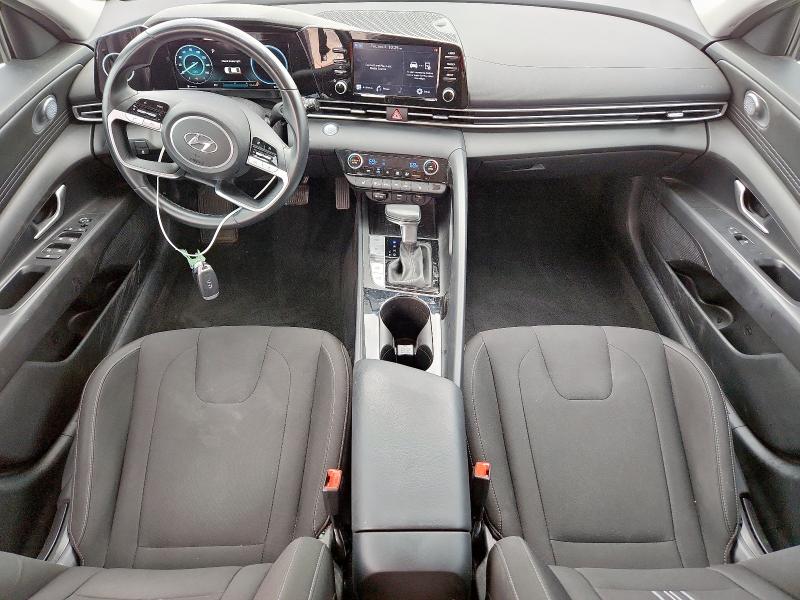  HYUNDAI ELANTRA 2021 Черный