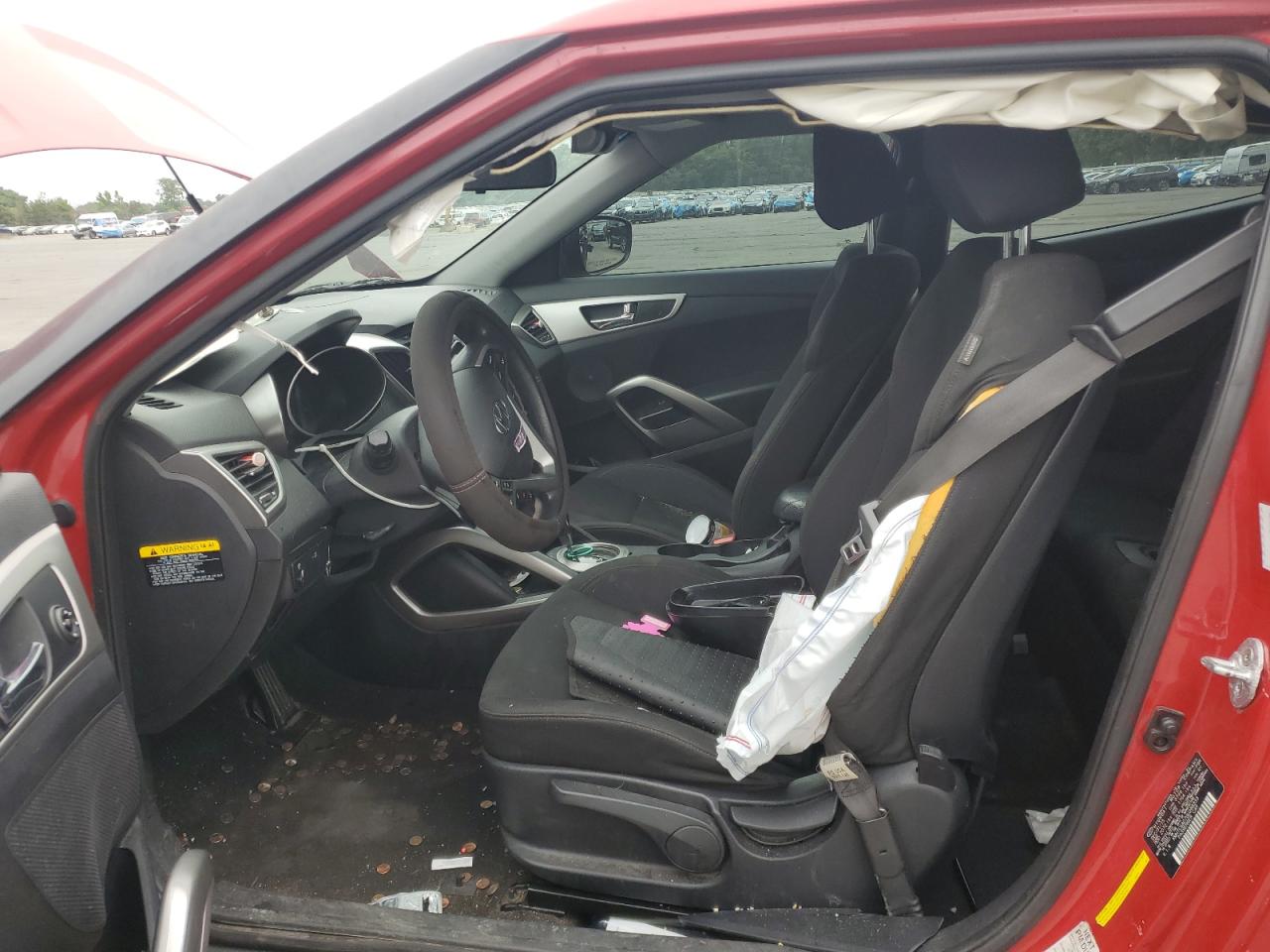 2016 Hyundai Veloster VIN: KMHTC6AD7GU288333 Lot: 62766875