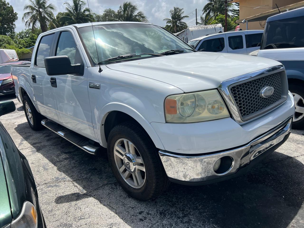 2006 Ford F150 Supercrew for Sale in Miami, FL - Normal Wear