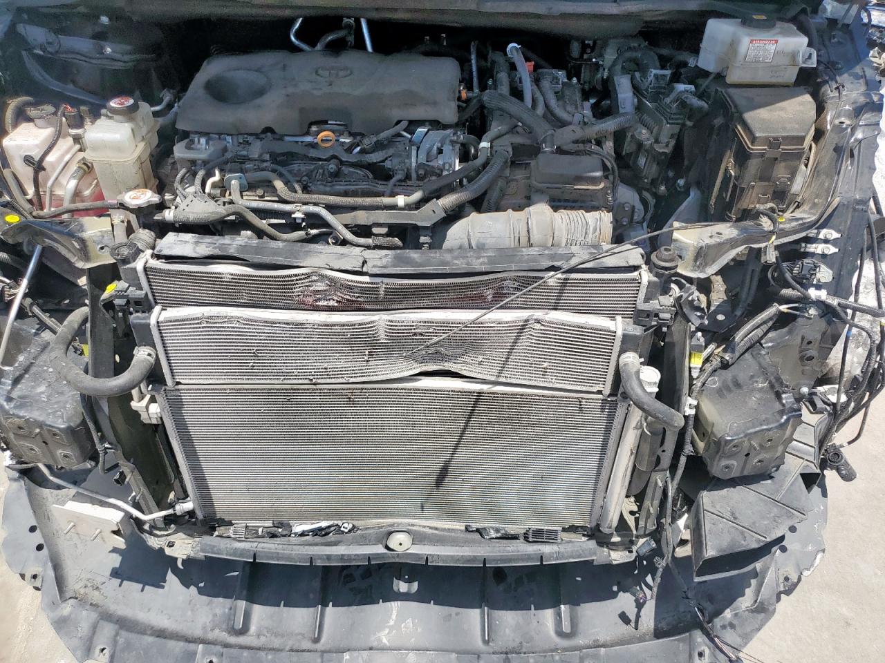 2021 Toyota Sienna Xle VIN: 5TDYRKEC7MS011118 Lot: 62572365